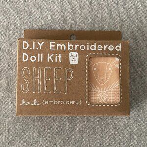 NWT Kiriki Press Sheep Embroidery Kit